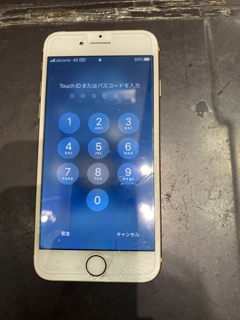 iPhone８　画面修理